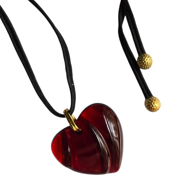 Baccarat Red Crystal Heart Pendant Necklace Black Satin Cord Gold Tone Accents - Picture 3 of 6